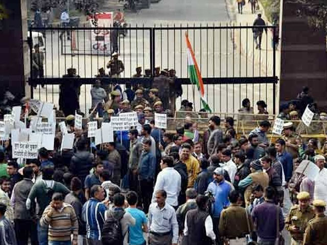 Why JNU Students May Be Right In Protesting Against Mandatory Attendance