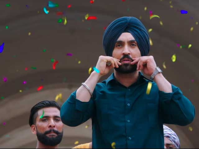 Welcome To New York’s New Song Has Diljit Dosanjh & Sonakshi Sinha Grooving To Mika’s Voice