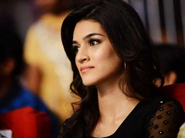 Kriti Sanon in Housefull 4 - What Else Is She Up to These Days?