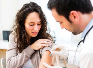If You’re Between 19 And 26, You Need These Vaccines This Summer