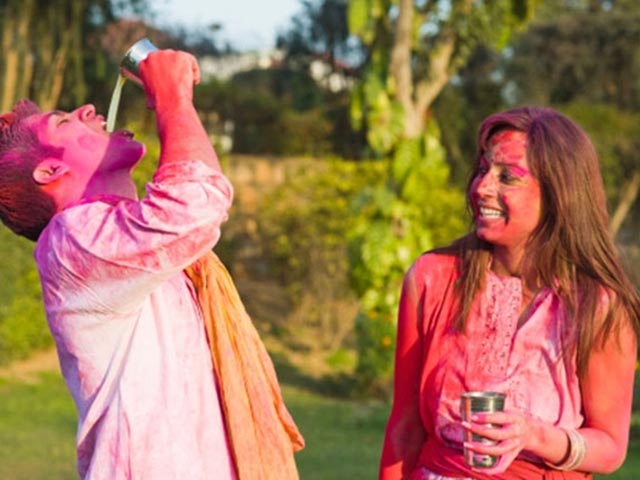 We Bet You Didn't Know Why People Drink Bhang On Holi! - HotFridayTalks