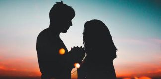 How Can I Choose Between My Girlfriend And A New Love?
