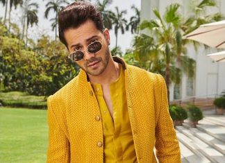 The New Coolie Of B-Town, Varun Dhawan, Takes Over The "Badge" Of Honor